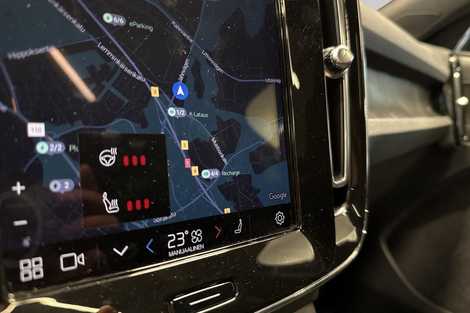 VOLVO C40 iso kuva 16