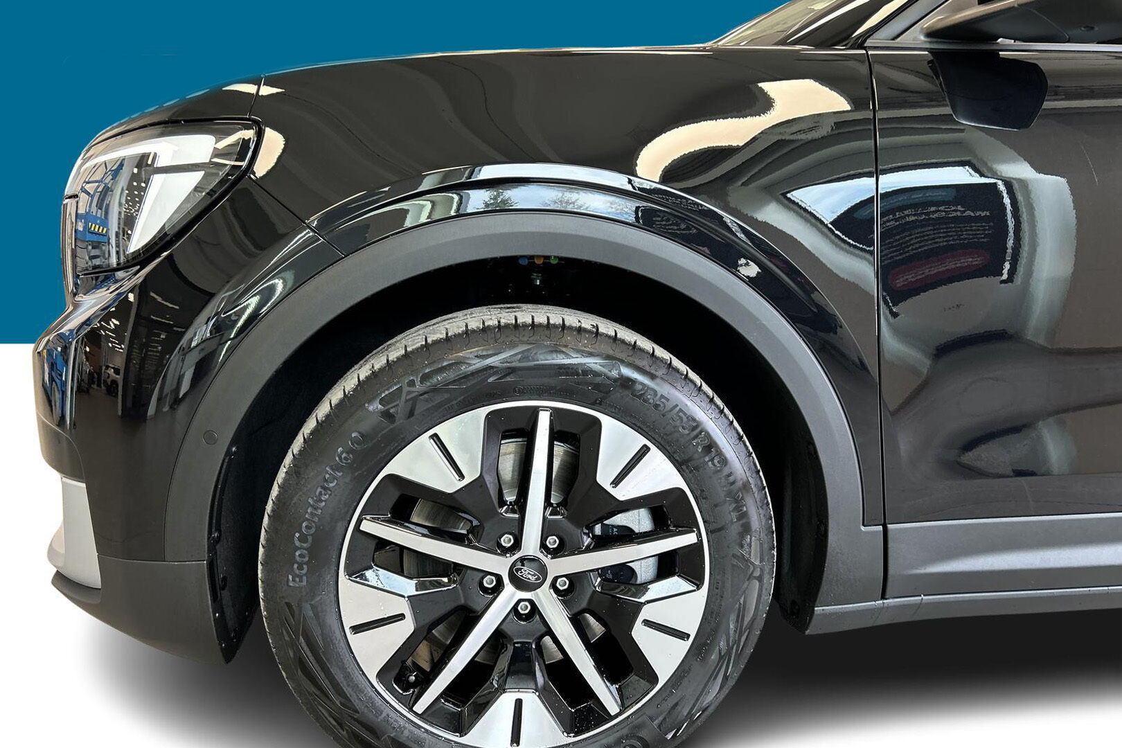 Ford Explorer iso kuva 9