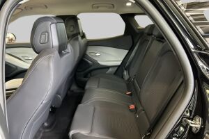 Ford Explorer esikatselu 15