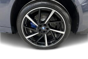 BMW iX3 esikatselu 12