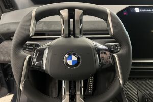BMW iX3 esikatselu 16