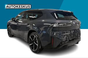 BMW iX3 esikatselu 6