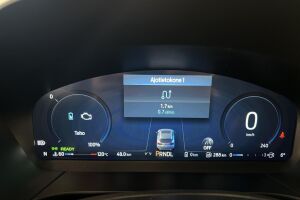 Ford Kuga esikatselu 13