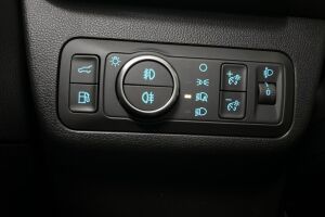 Ford Kuga esikatselu 18