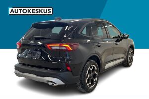 Ford Kuga esikatselu 4