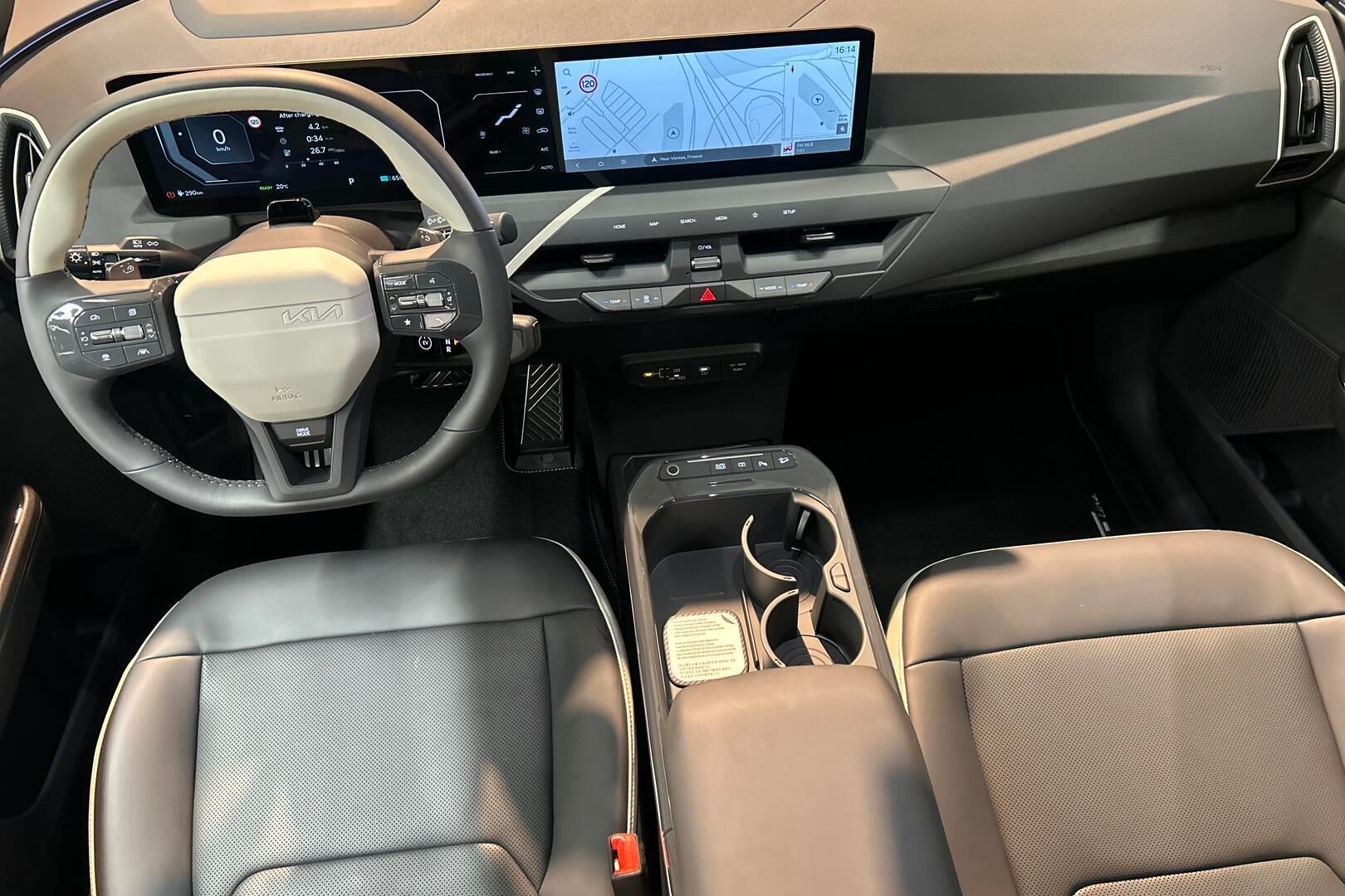 Kia EV5 iso kuva 10