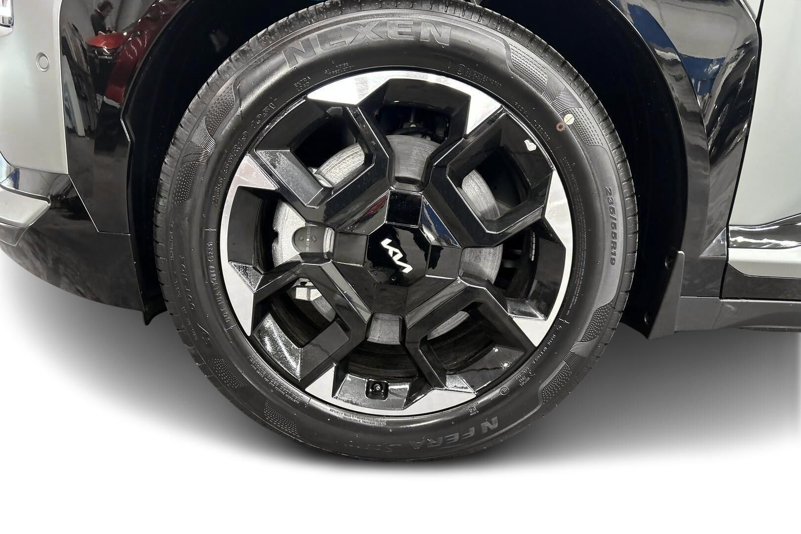 Kia EV5 iso kuva 12