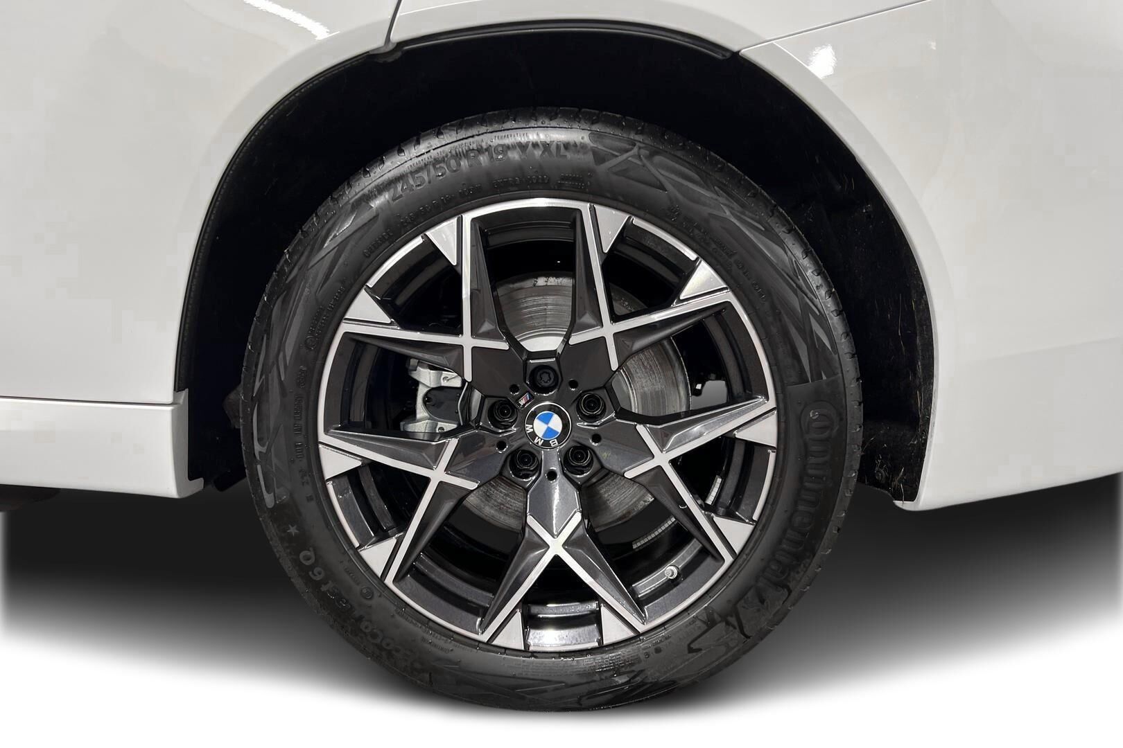 BMW X3 iso kuva 10