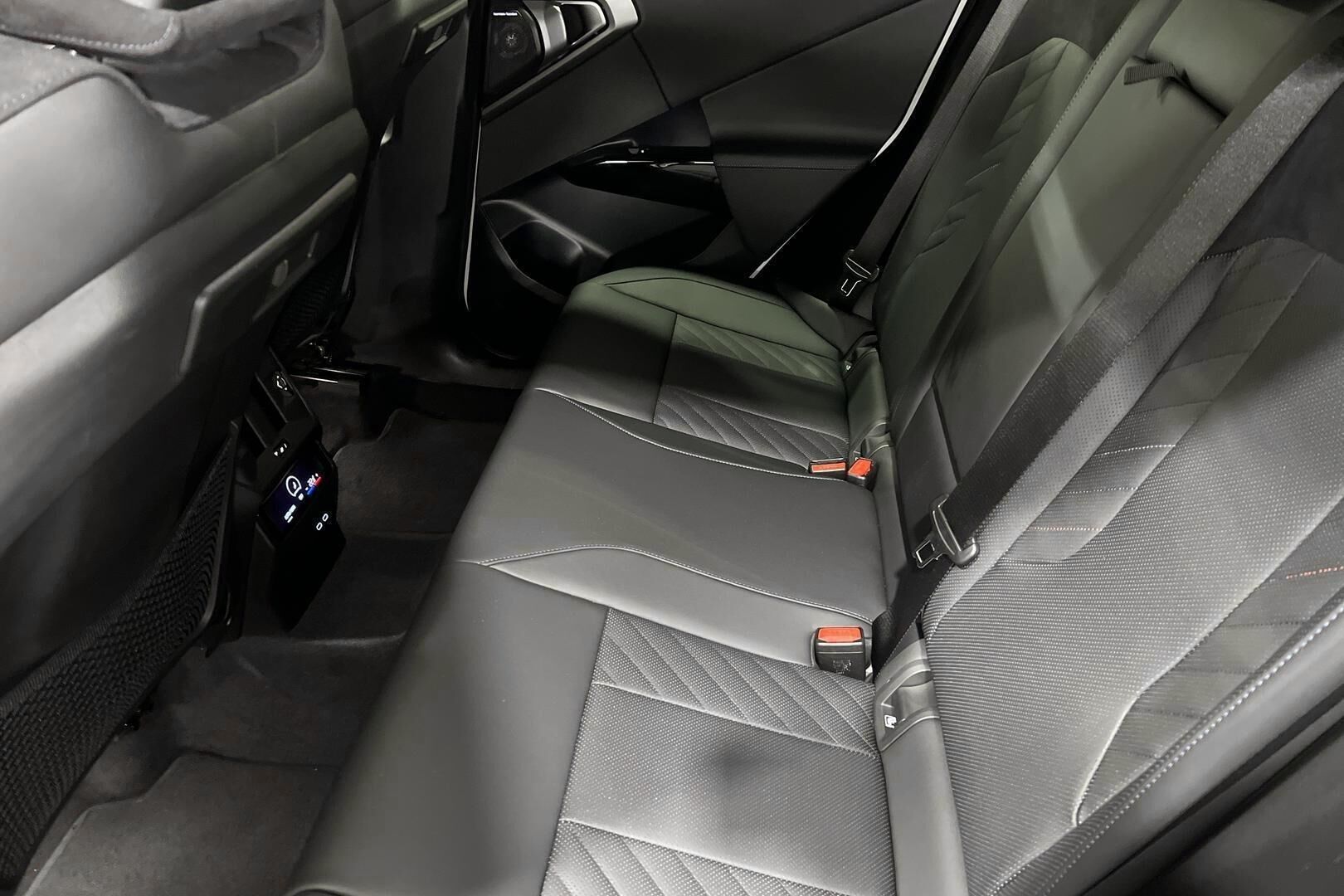 BMW X3 iso kuva 7