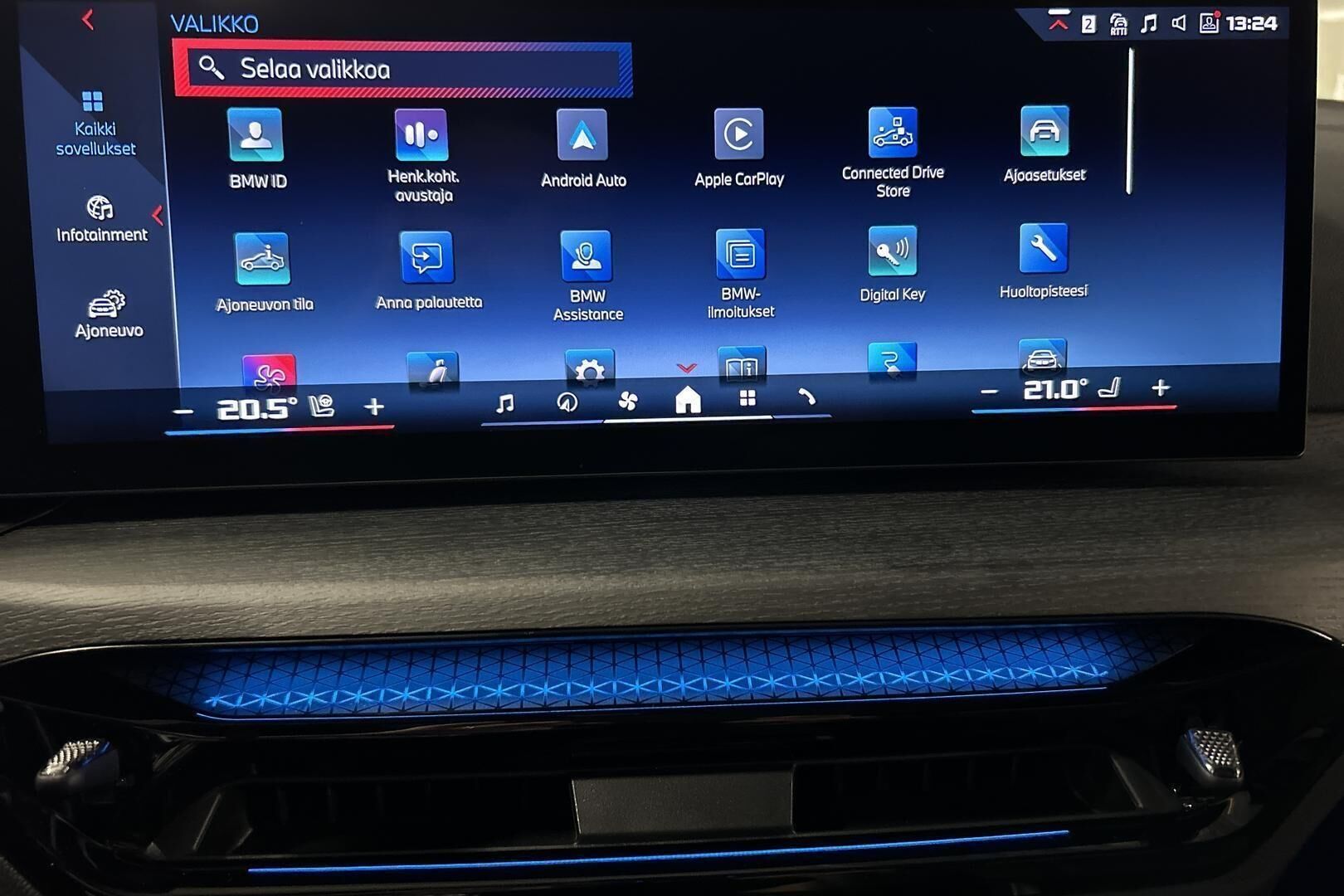 BMW I4 M60 iso kuva 13