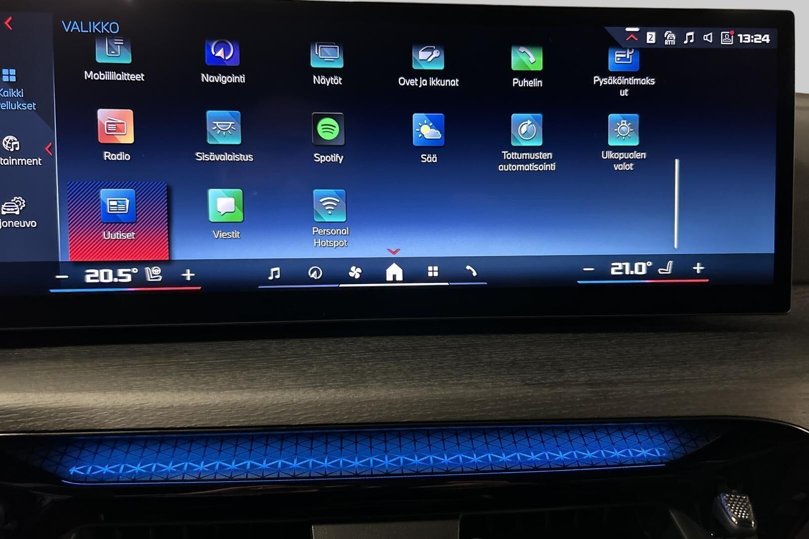 BMW I4 M60 iso kuva 14