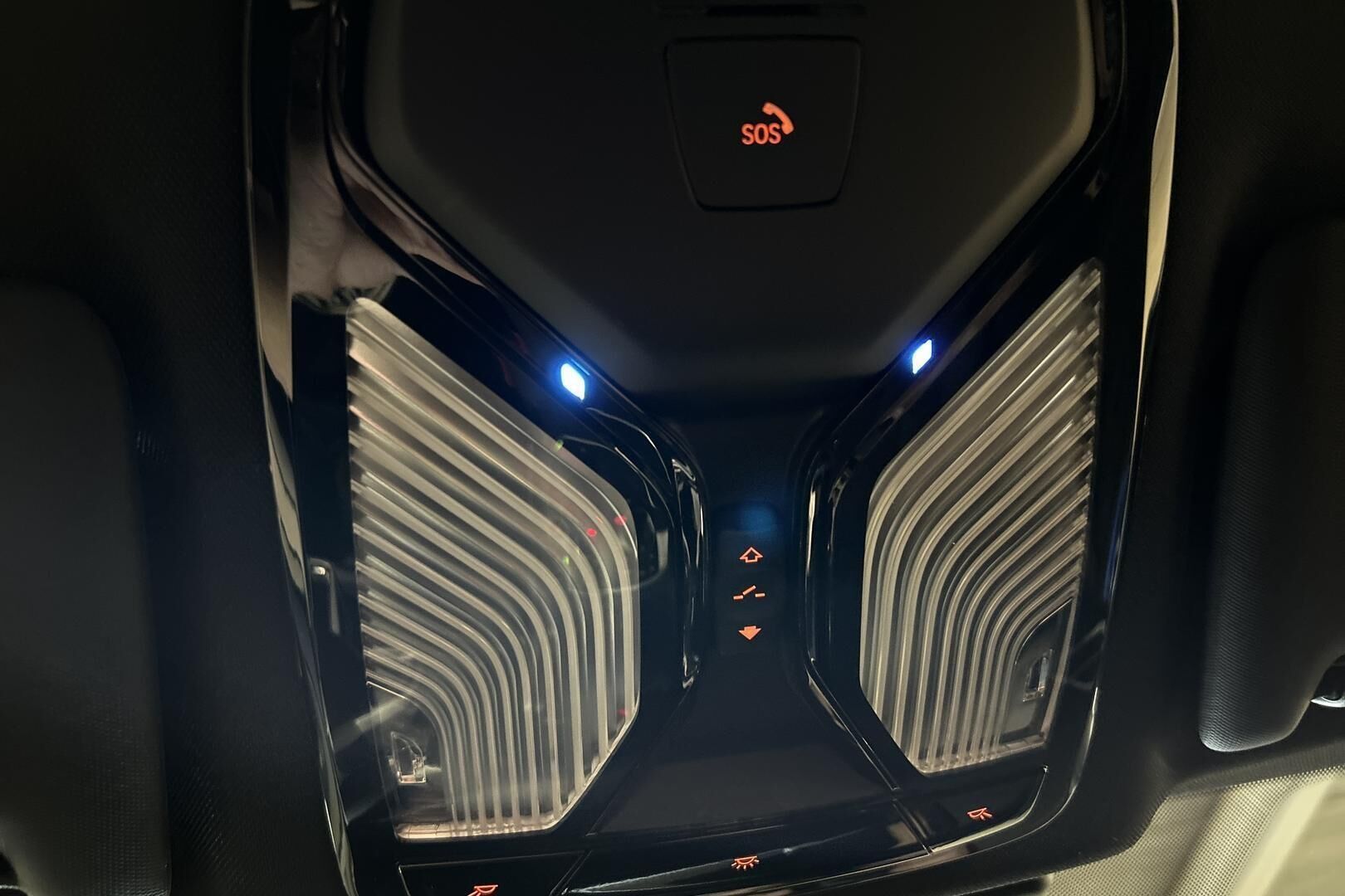BMW I4 M60 iso kuva 34