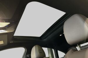 BMW I4 M60 esikatselu 28