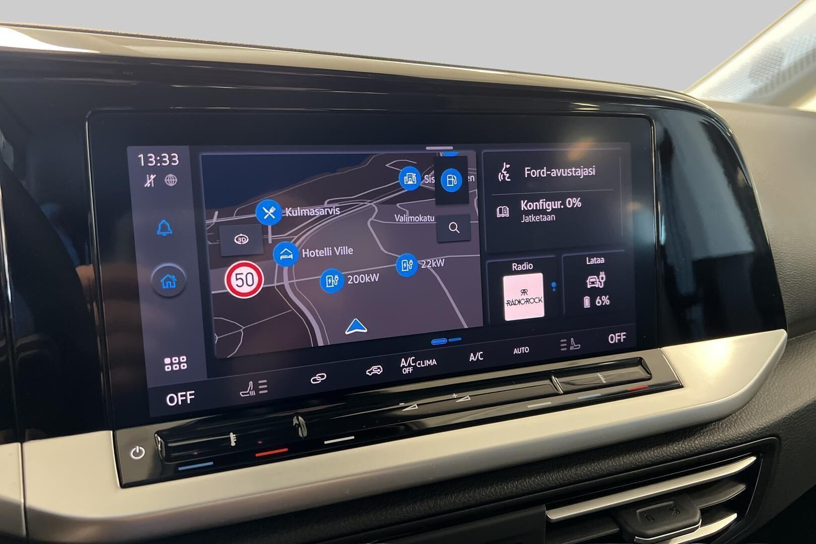 Ford Grand Tourneo Connect iso kuva 14