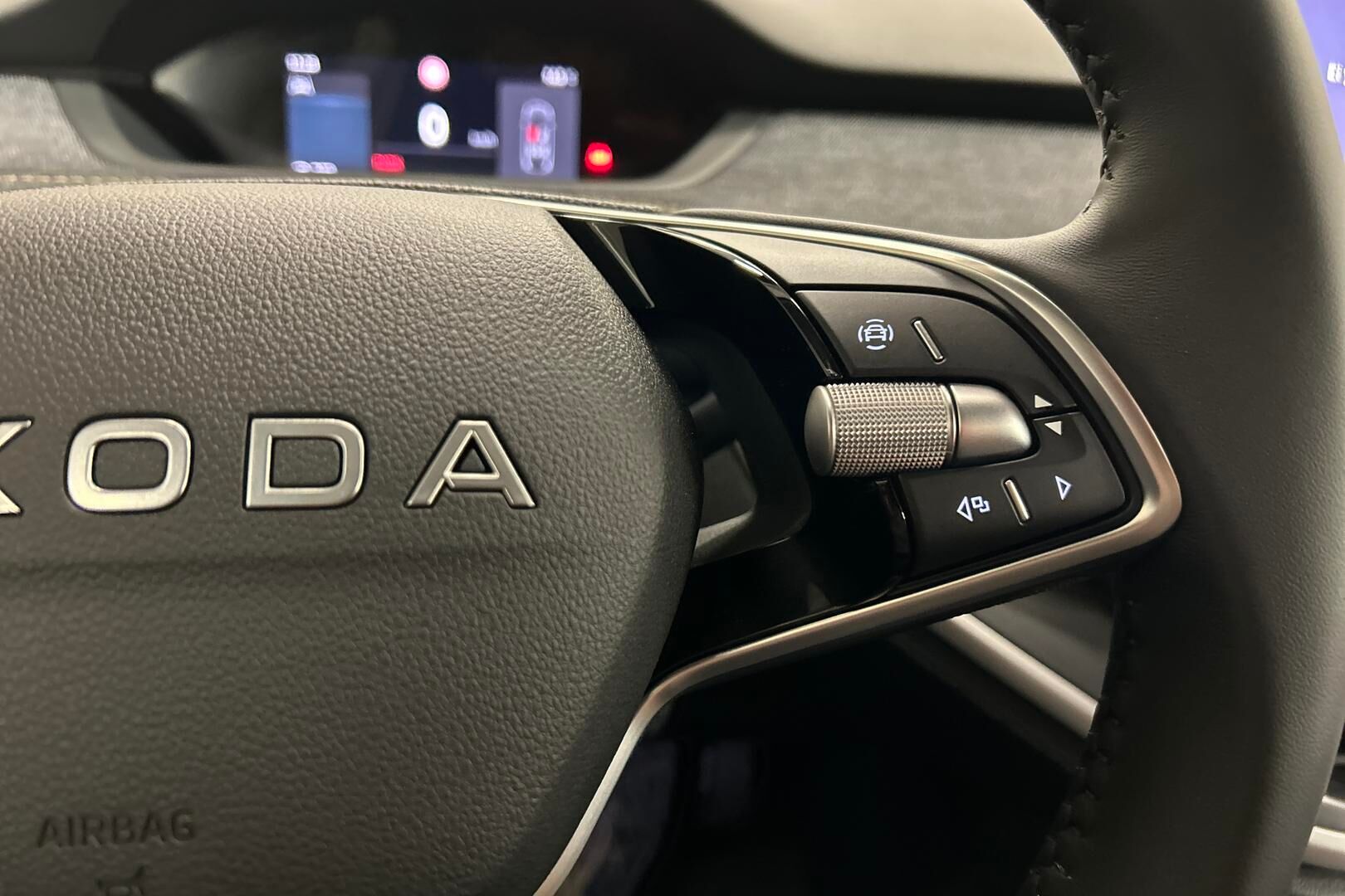 Skoda Elroq iso kuva 17