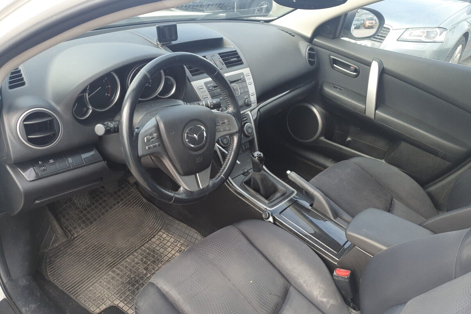Mazda Mazda6 iso kuva 1