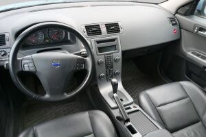 Volvo V50 esikatselu 2