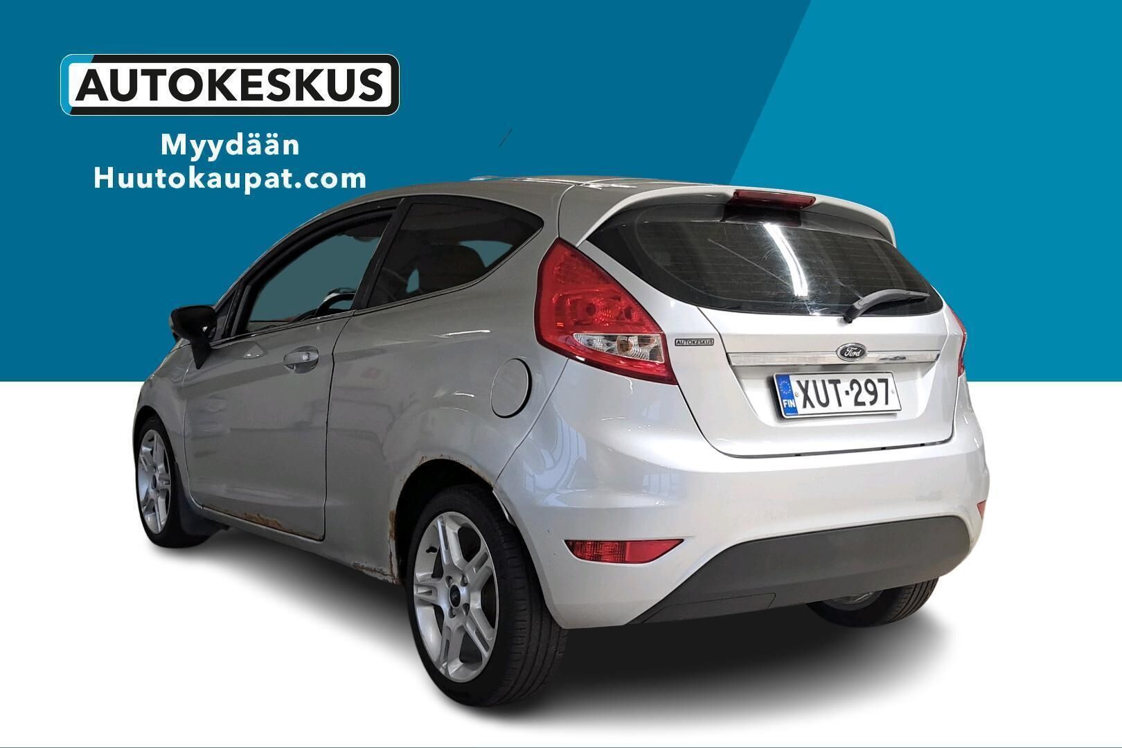 Ford Fiesta iso kuva 6