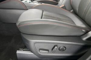 Ford Kuga esikatselu 28