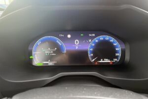 Toyota RAV4 esikatselu 12