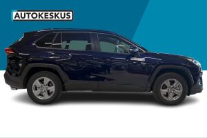 Toyota RAV4 esikatselu 2