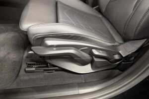 BMW X1 esikatselu 13