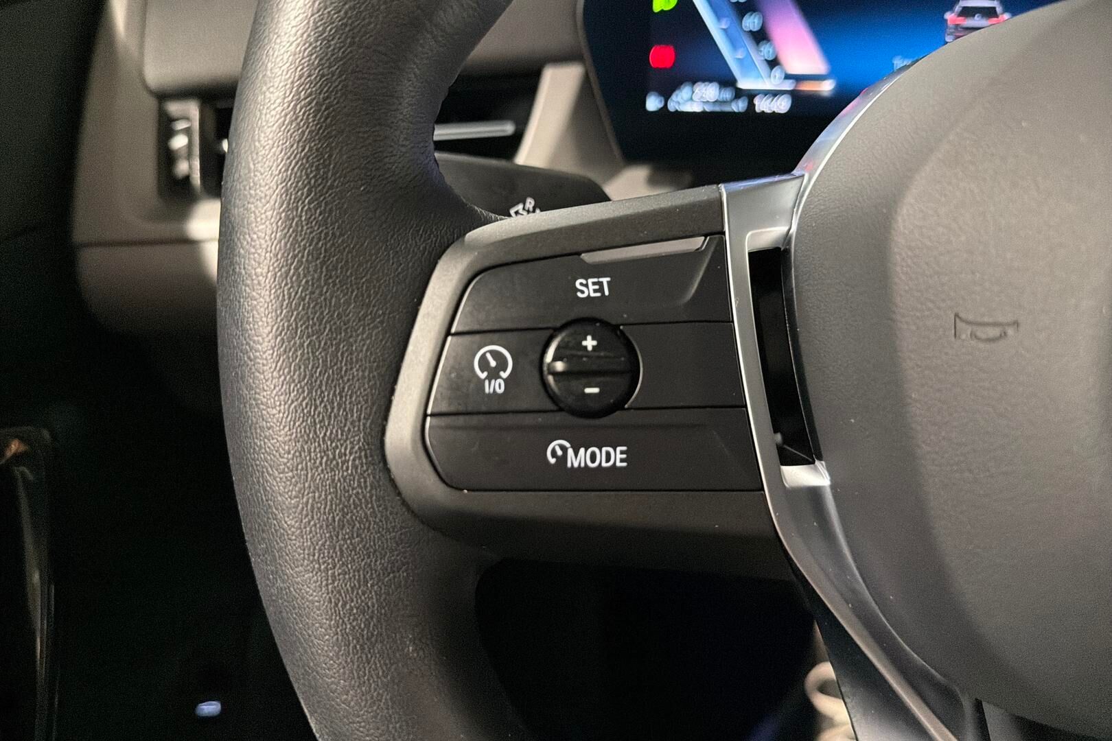 BMW X1 iso kuva 16