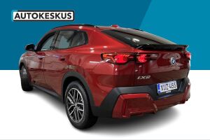 BMW iX2 esikatselu 6