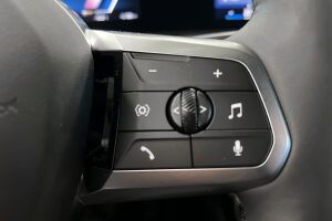 BMW iX2 esikatselu 17