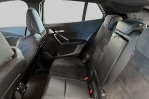 BMW iX2 esikatselu 9