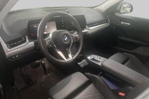 BMW X1 esikatselu 1