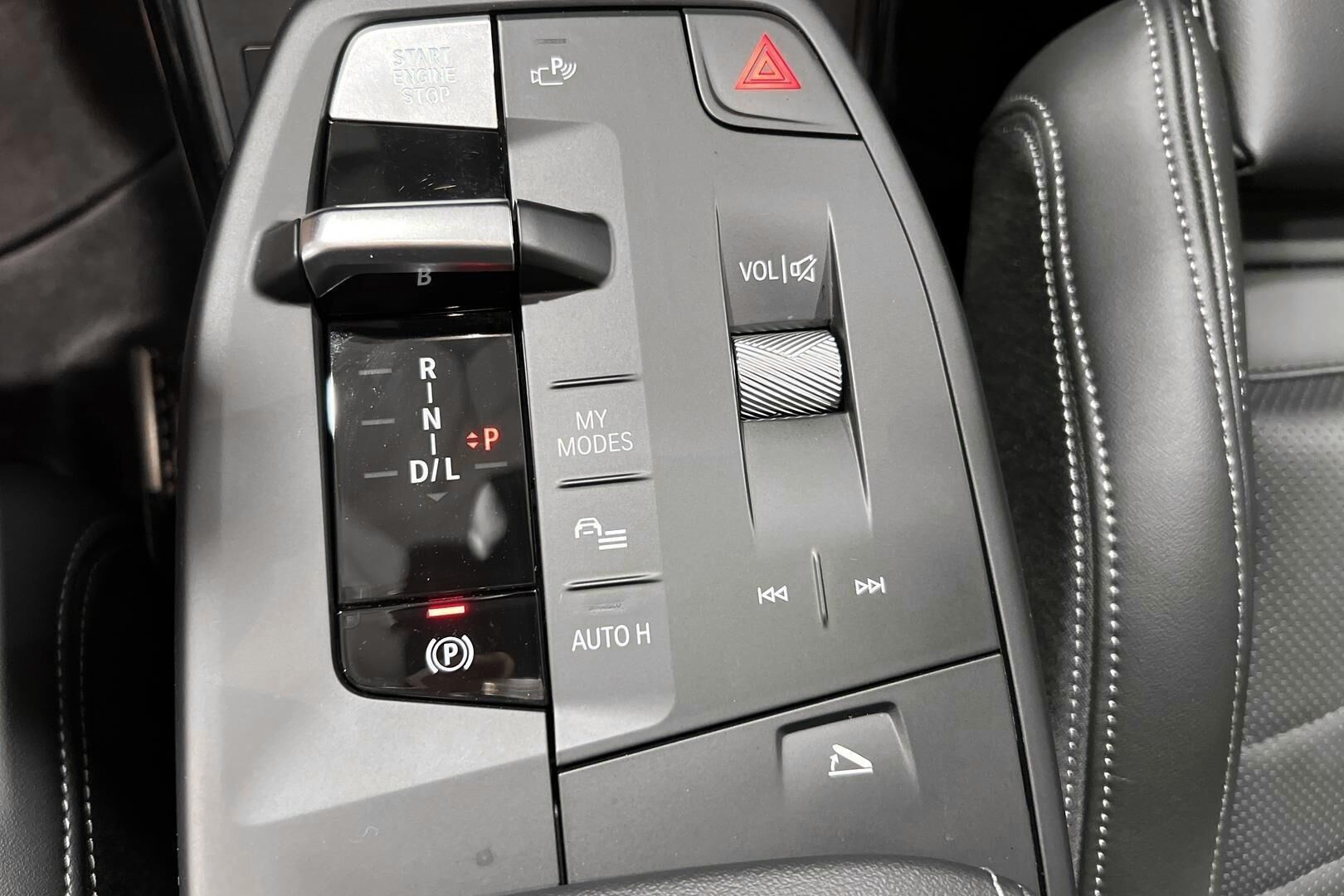 BMW X1 iso kuva 23