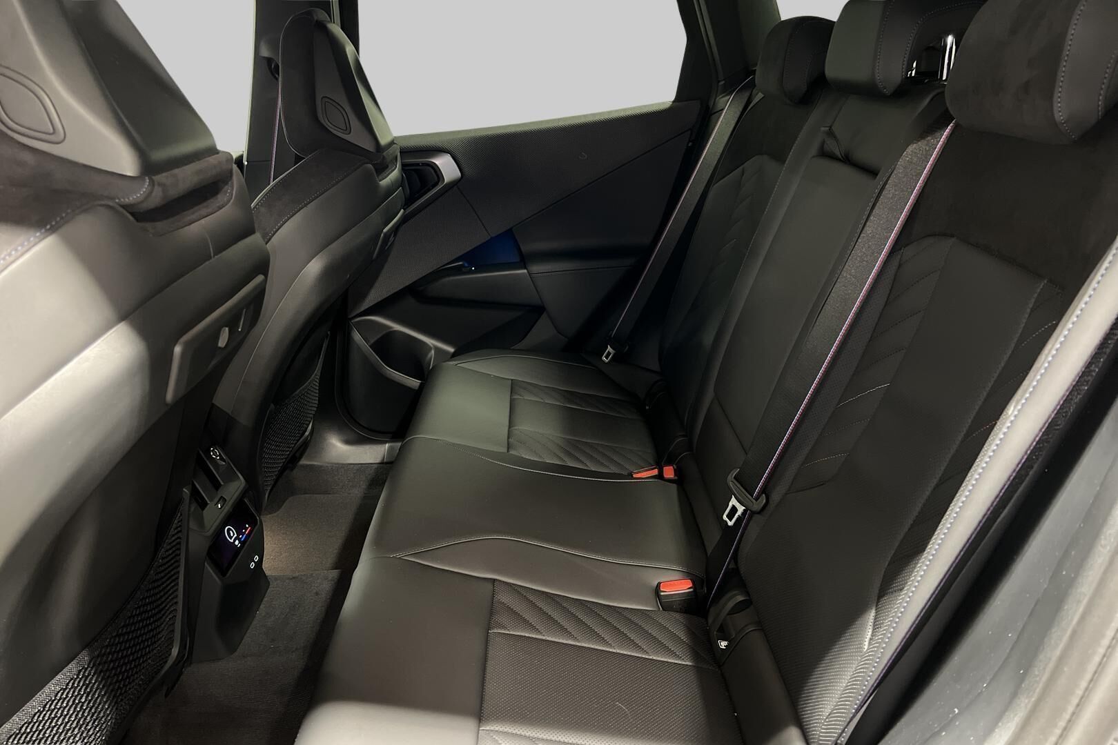 BMW X3 iso kuva 9