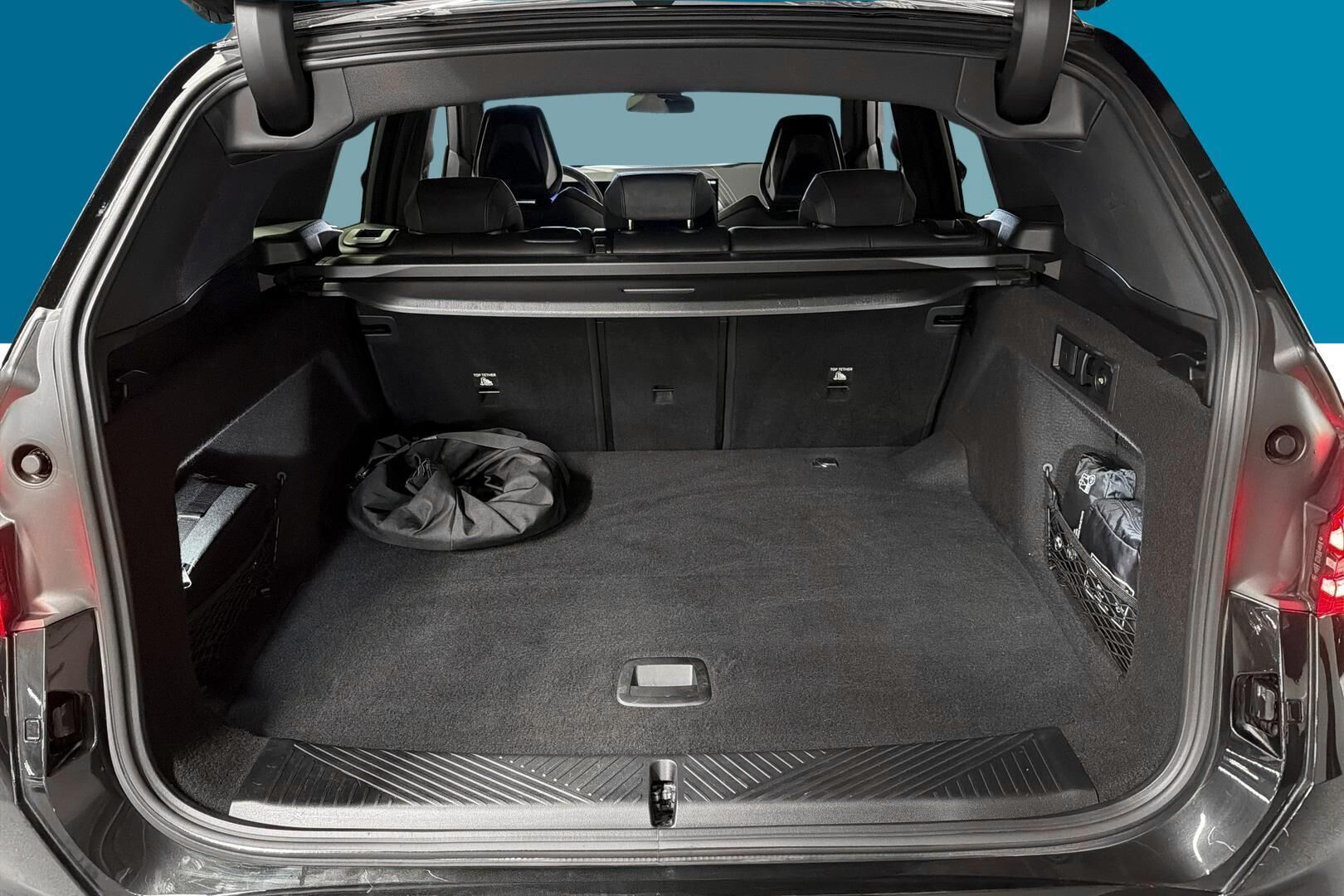BMW X3 iso kuva 8