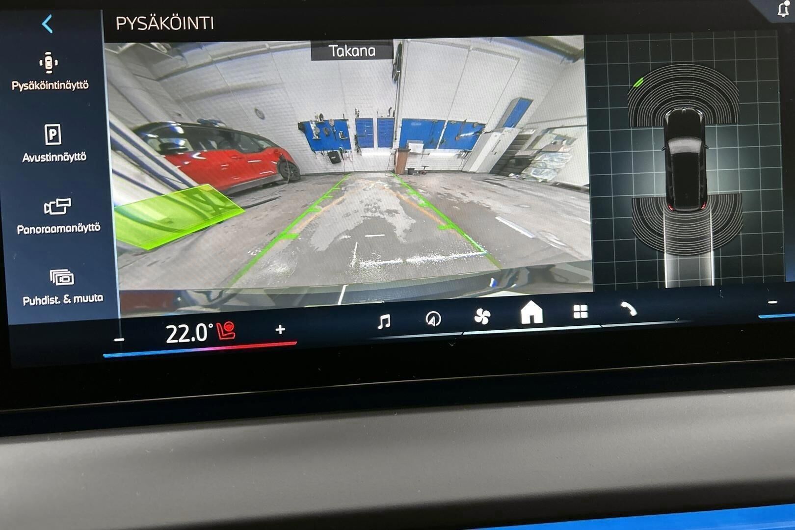 BMW X3 iso kuva 14