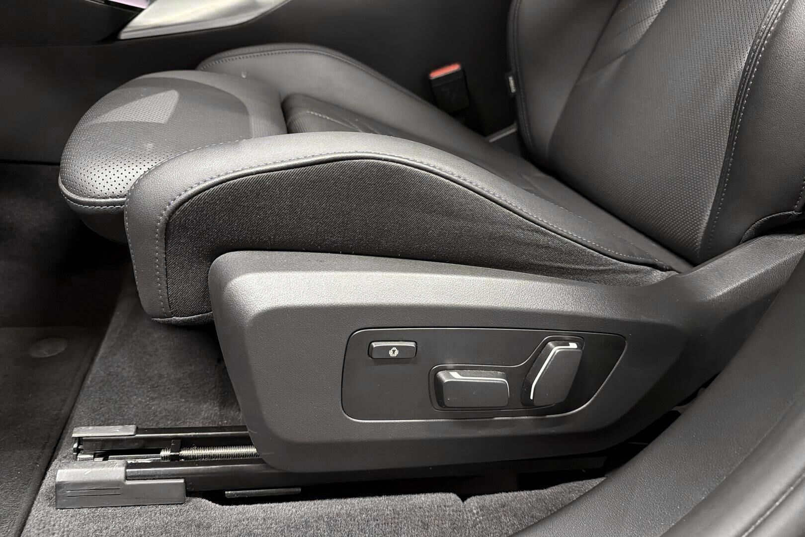 BMW X3 iso kuva 12