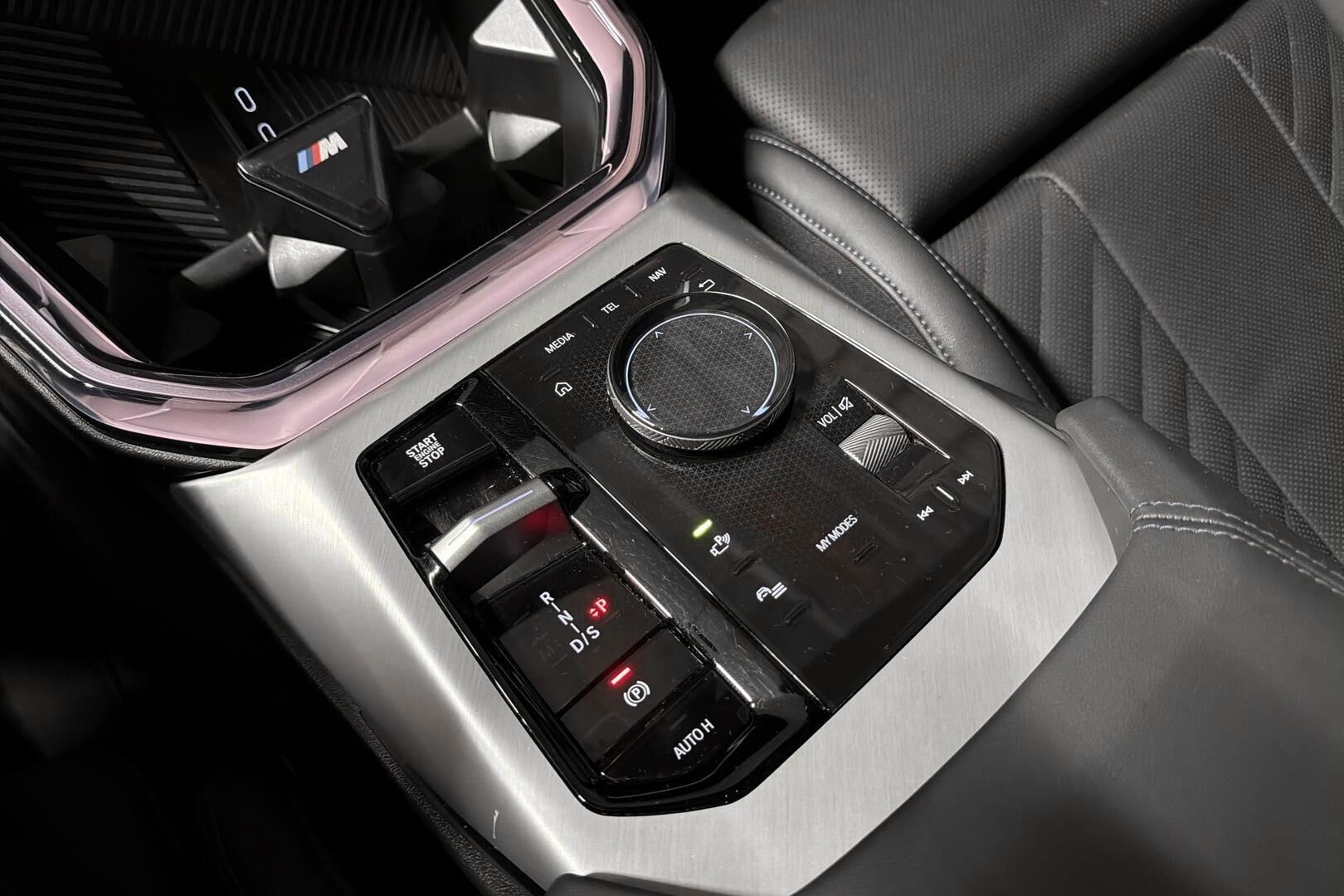 BMW X3 iso kuva 25