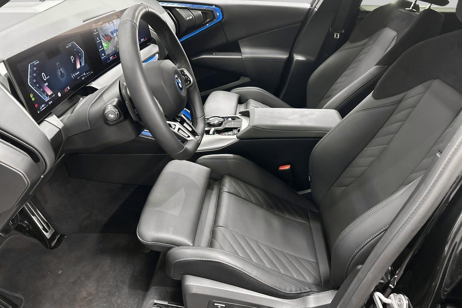BMW X3 iso kuva 7