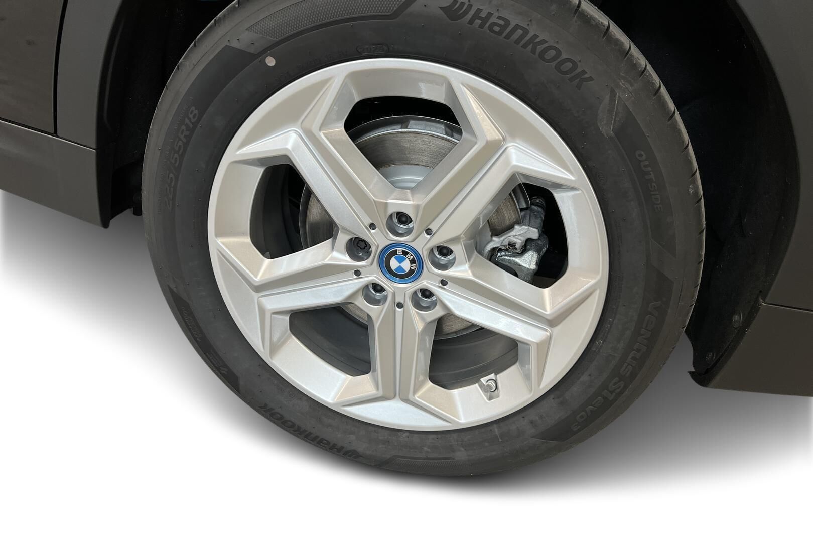BMW iX2 iso kuva 11