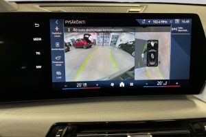 BMW iX2 esikatselu 23