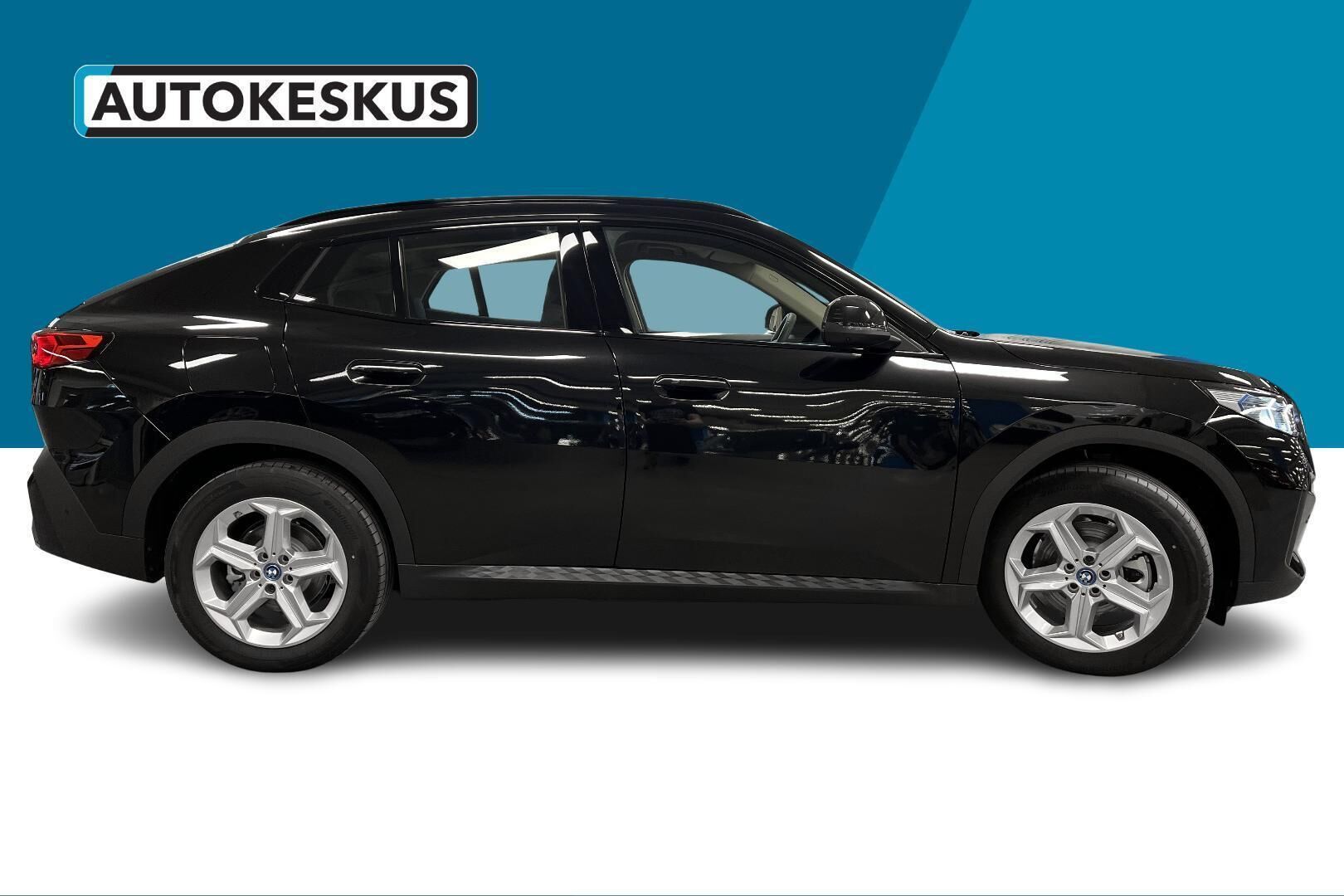 BMW iX2 iso kuva 3