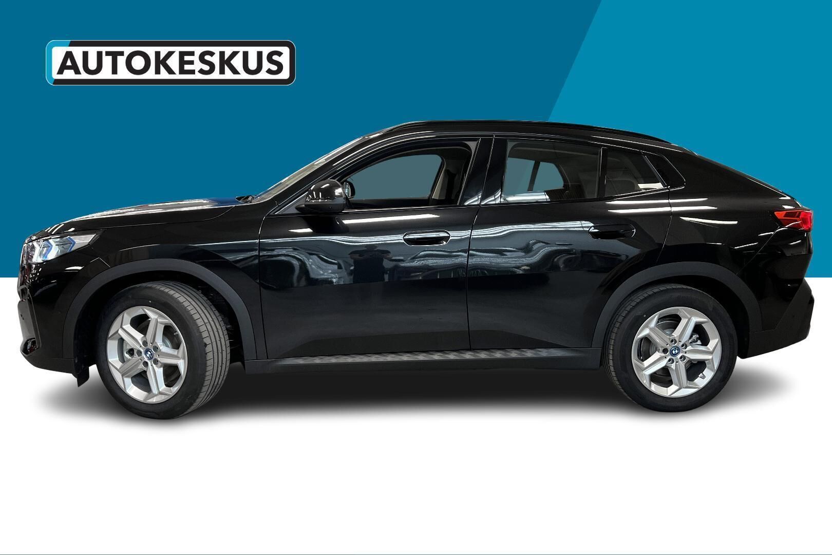 BMW iX2 iso kuva 7