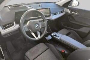 BMW iX2 esikatselu 1