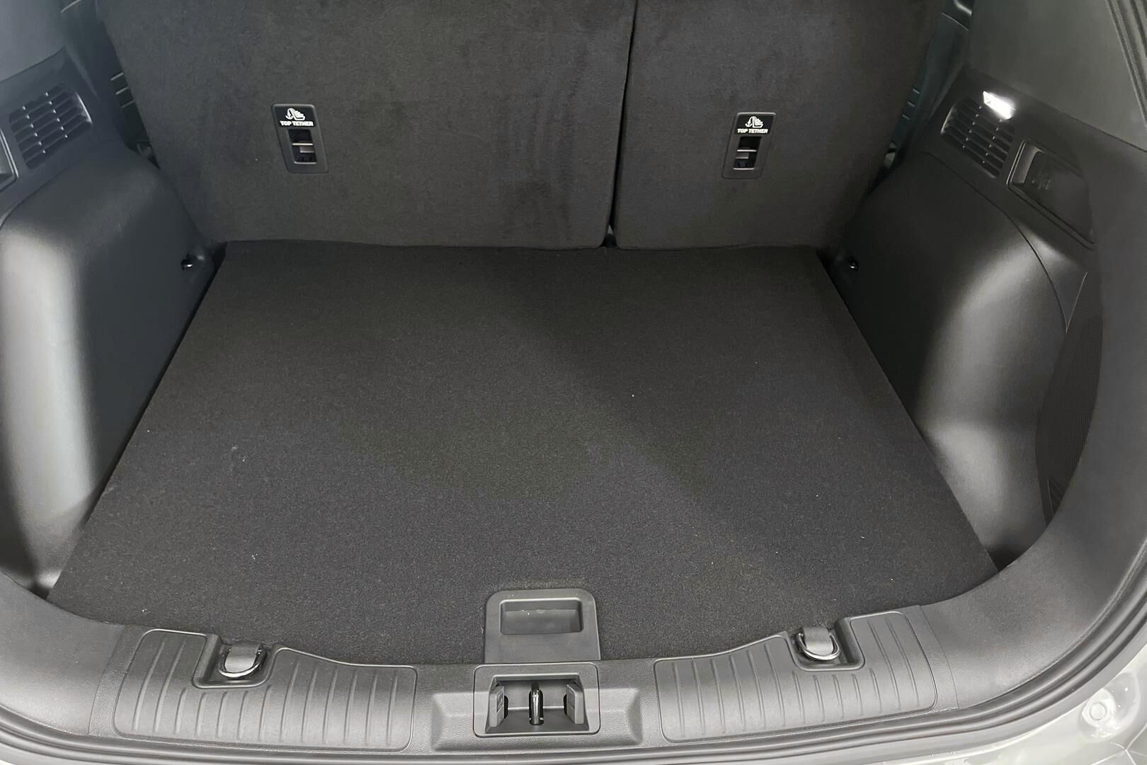 Ford Kuga iso kuva 11