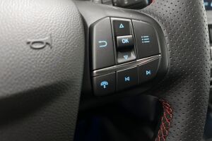 Ford Kuga esikatselu 16