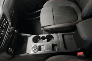 Ford Kuga esikatselu 21