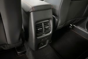 Ford Kuga esikatselu 22