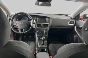 Volvo V40 esikatselu 11