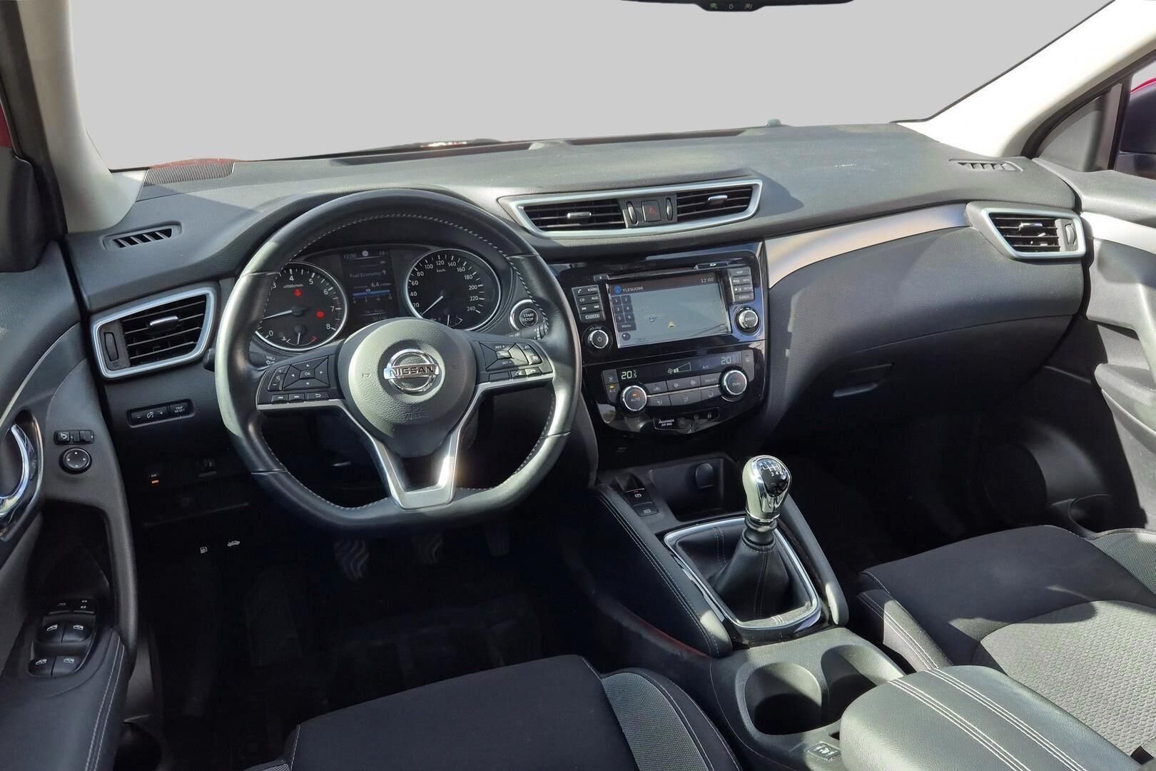 Nissan Qashqai iso kuva 2