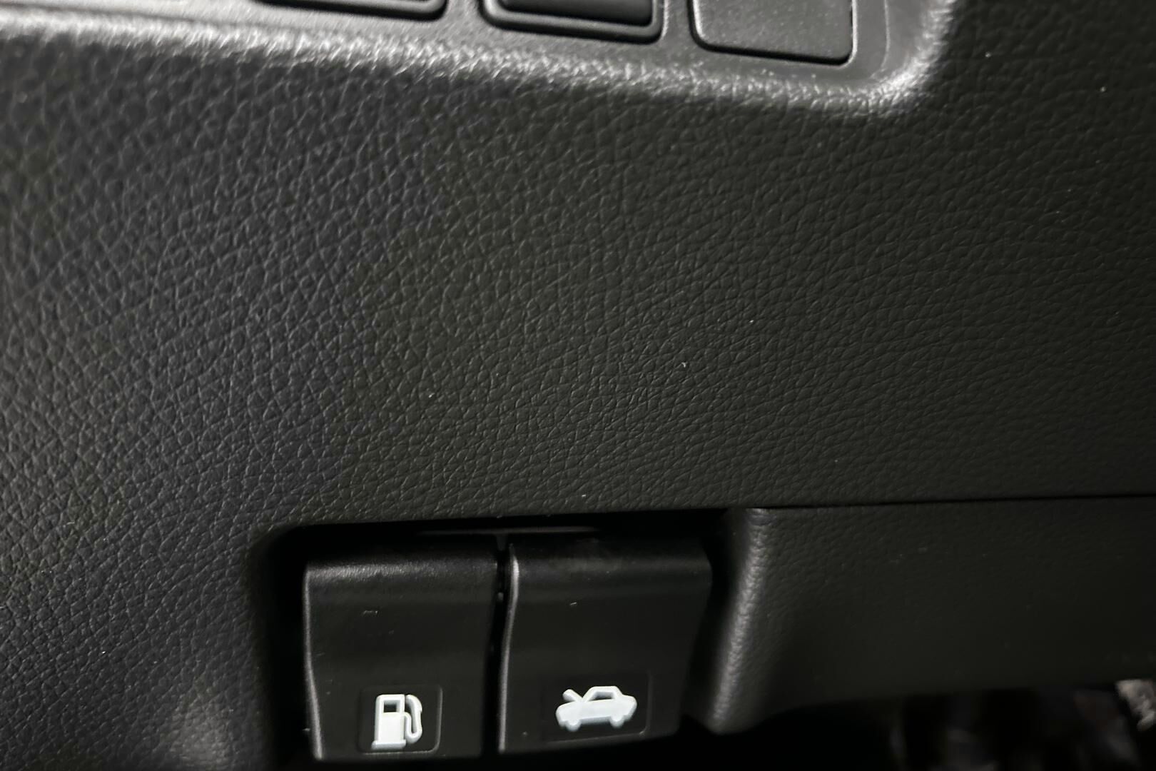 Nissan Qashqai iso kuva 23